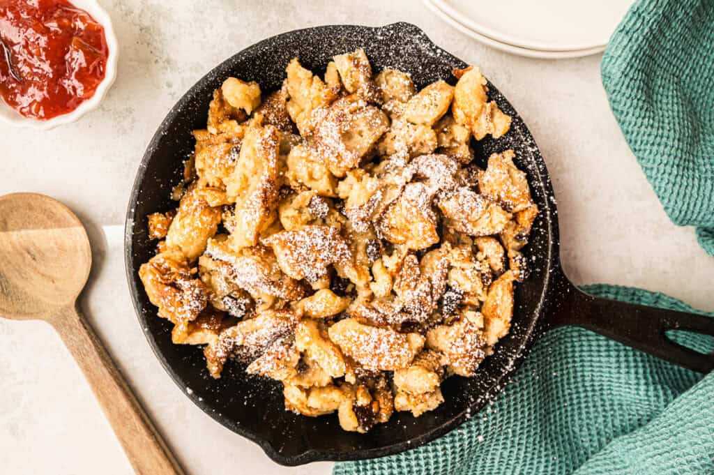 Veganer Kaiserschmarrn Ohne Ei Und Trotzdem Fluffig Eine Prise Lecker