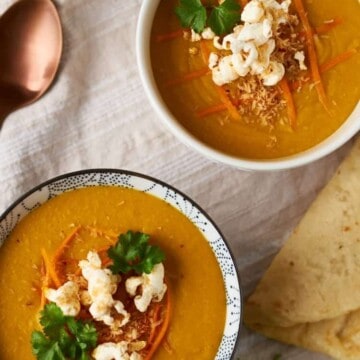 Köstliche und schnell gemachte rote Linsen Möhren Suppe // Delicious and easy to prepare red lentil carrot soup