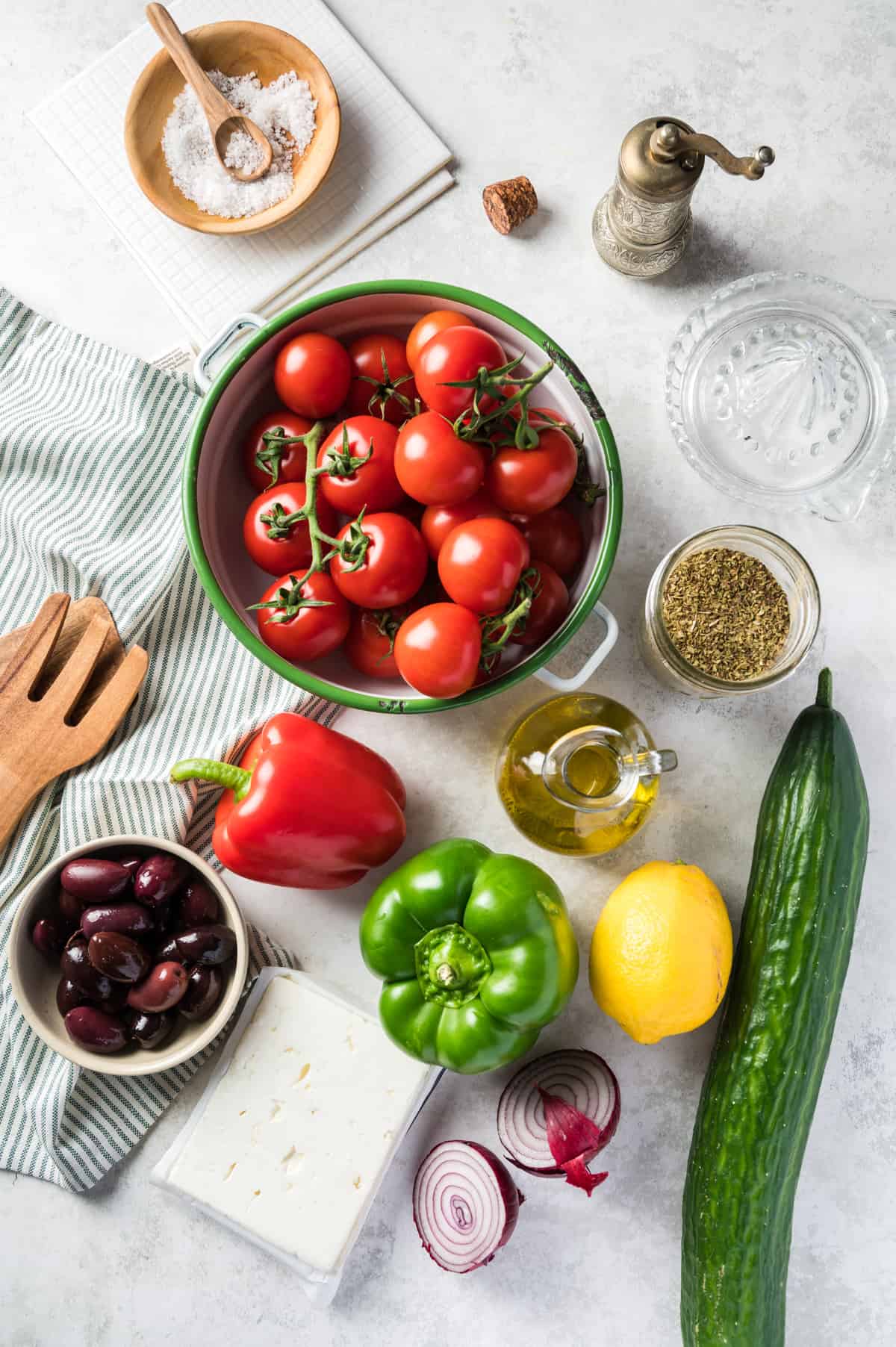 Zutaten für griechischen Salat